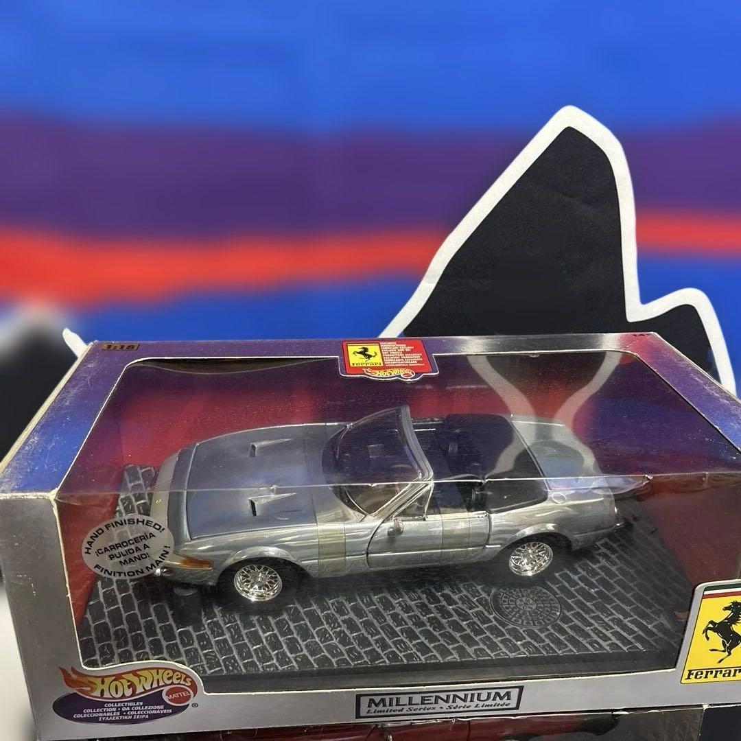 1/18 Hot Wheels Millenniumフェラーリデイトスパイダー