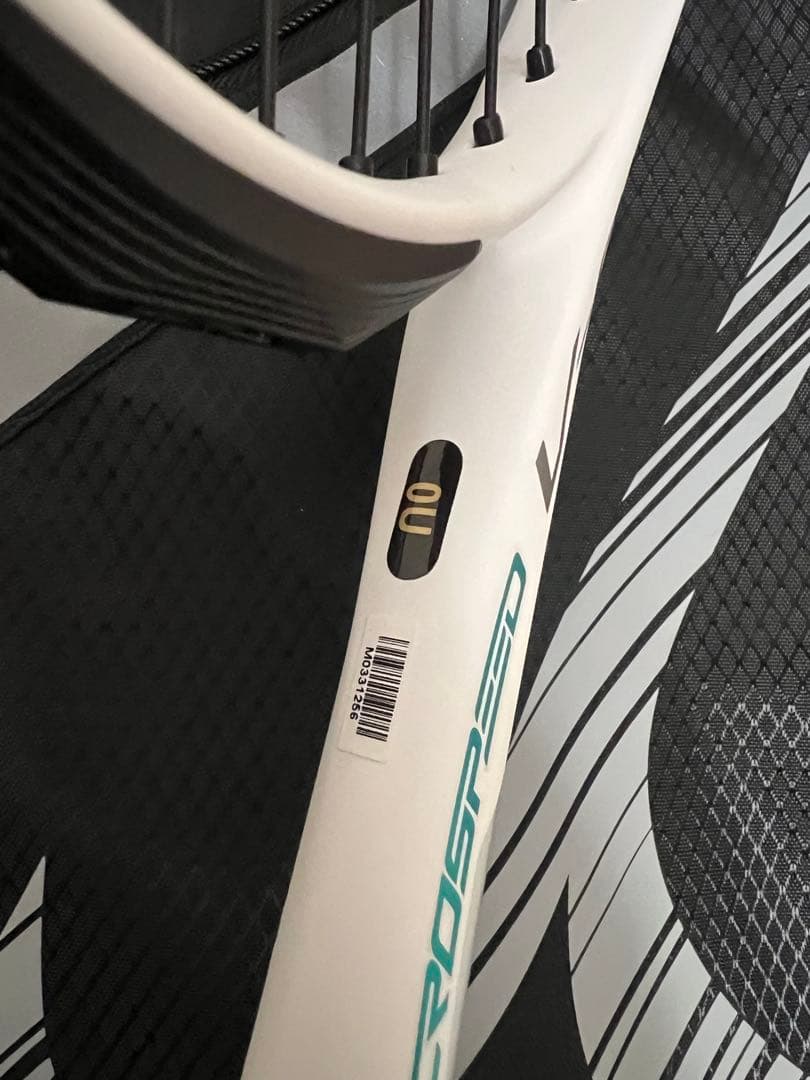 ミズノ　ACROSPEED V-01 ソフトテニスラケット ホワイト