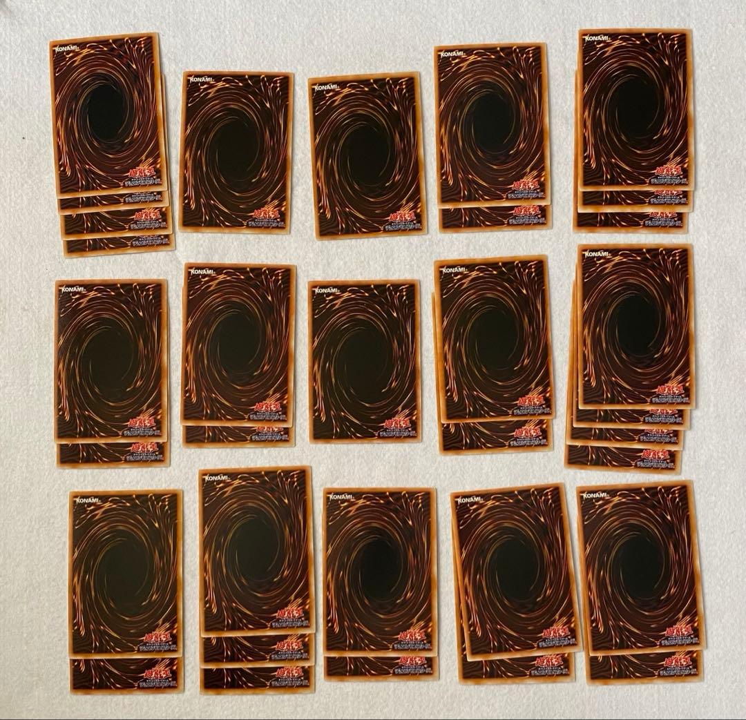 遊戯王　初期カード　デュエルマスターズ　KONAMI 高橋和希　集英社