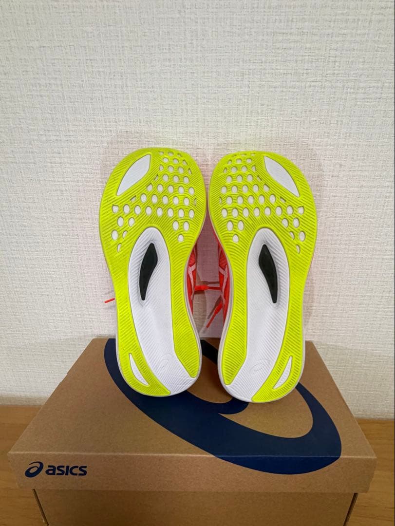 ASICS MAGIC SPEED 3 オレンジ/イエロー　23.0㎝