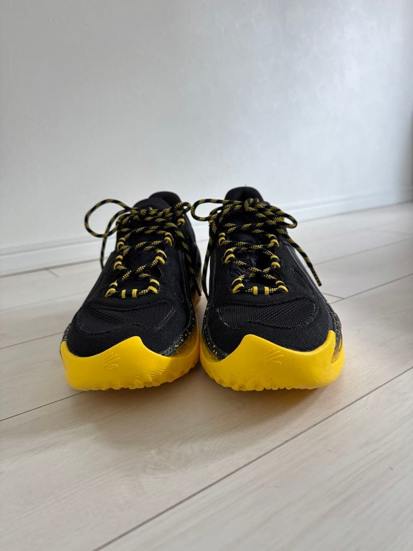 【美品】under armor curry 13 28cm