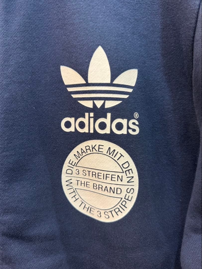 adidas original バックプリントスウェットトラックジャケット O
