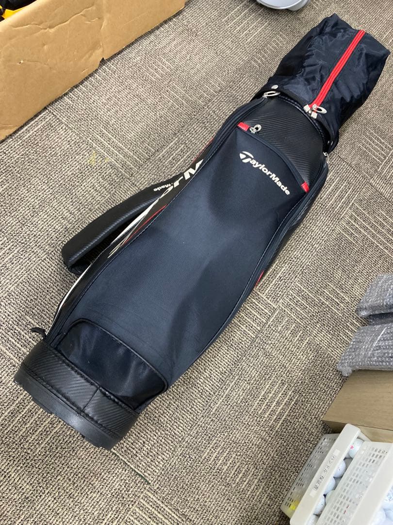 TaylorMadeゴルフバック