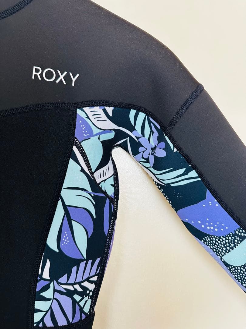 ❤️ROXYウエットフルスーツML❤️ 新品未使用タグ付き❤️