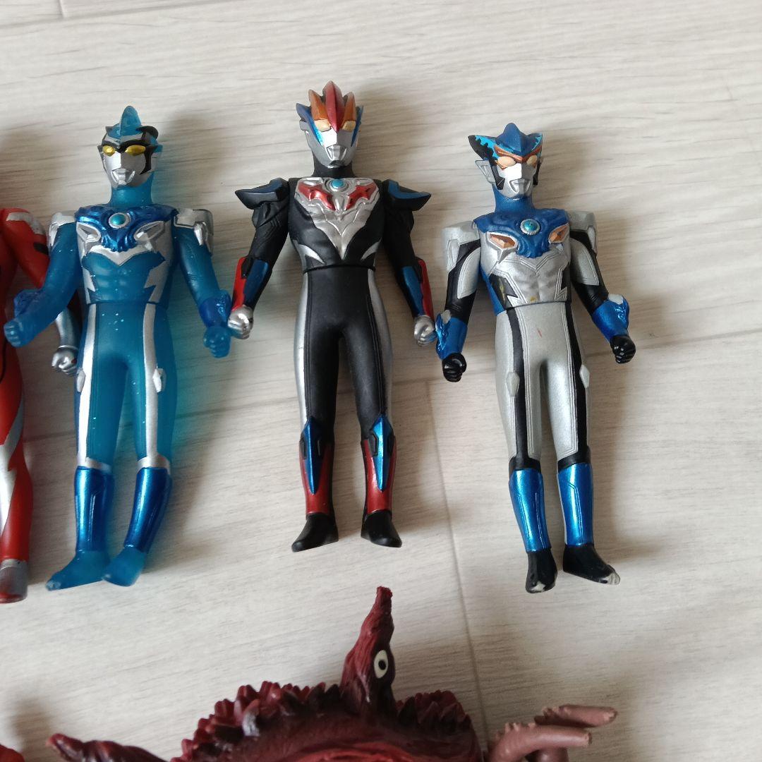 特撮ヒーローおもちゃ どっさり詰め合わせセット ウルトラマン・仮面ライダー他