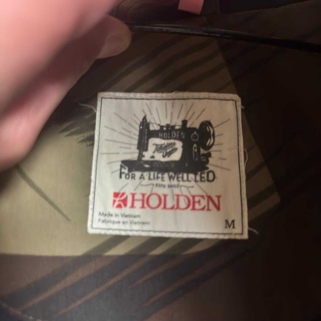 [クリーニング撥水加工渡し] HOLDEN 迷彩柄 スノーボードウェア M