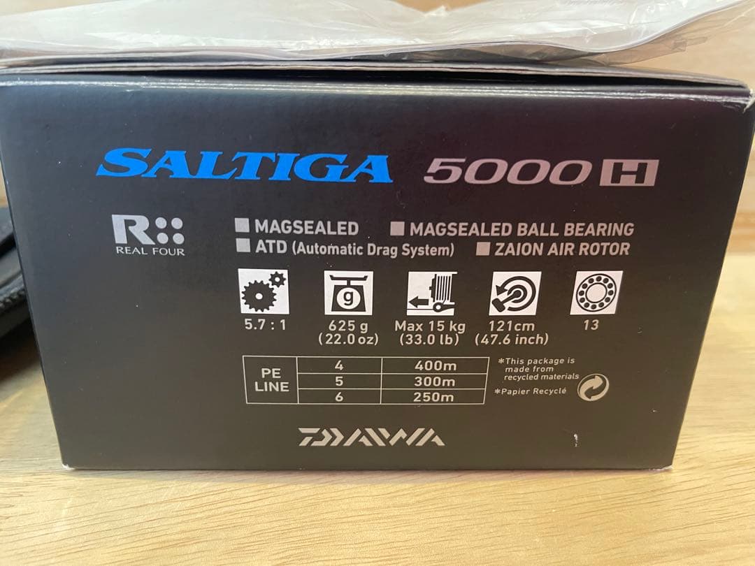 DAIWA SALTIGA 5000H スピニングリール