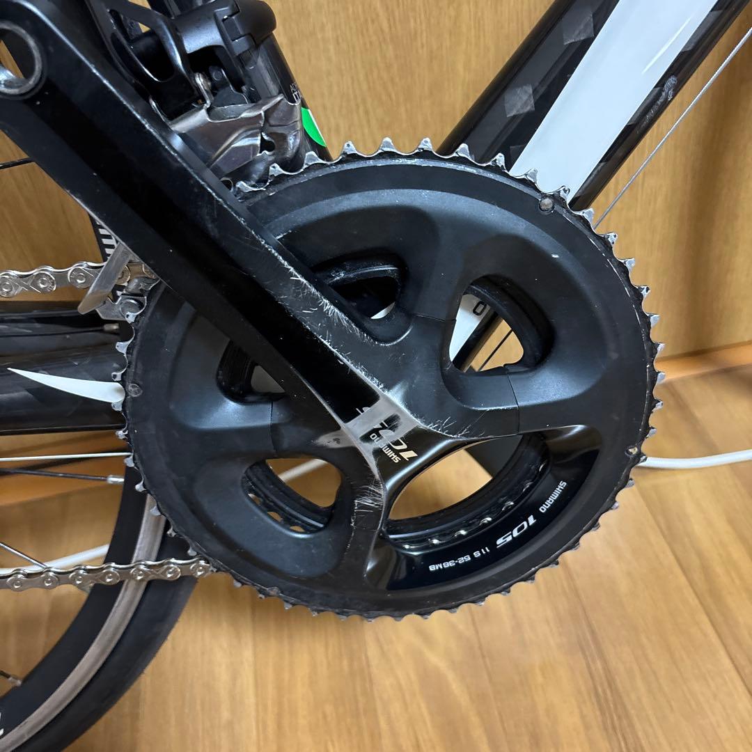 ロードバイク　PINARELLO FP3フルカーボン