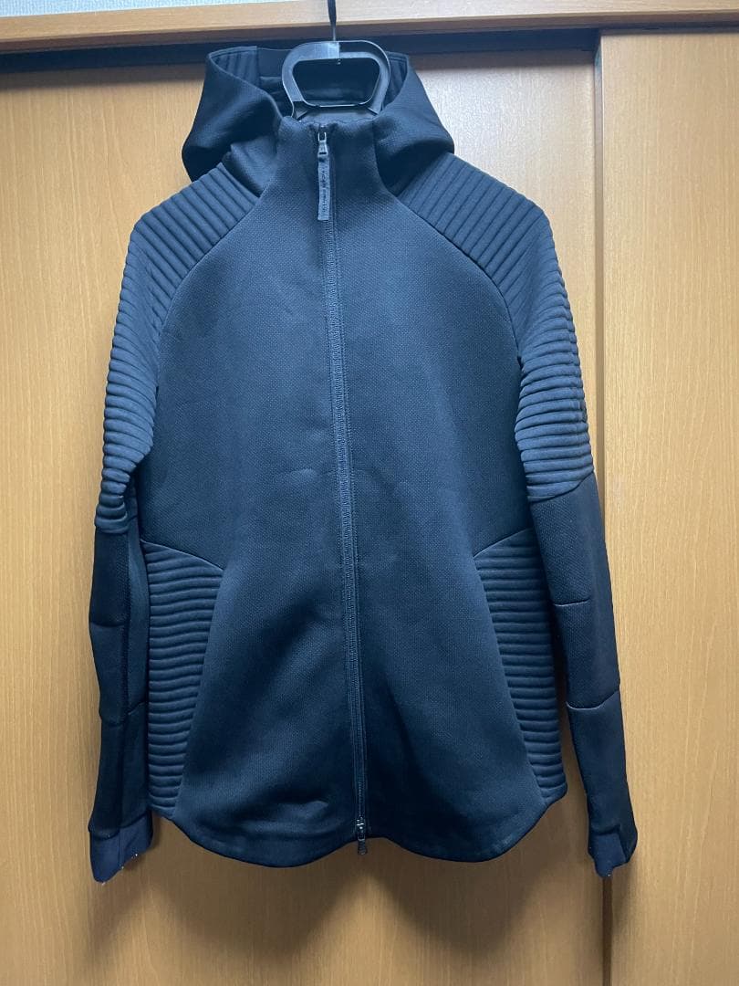 UNDER ARMOUR MOVE セットアップ 上下 ナイキ ジャージ