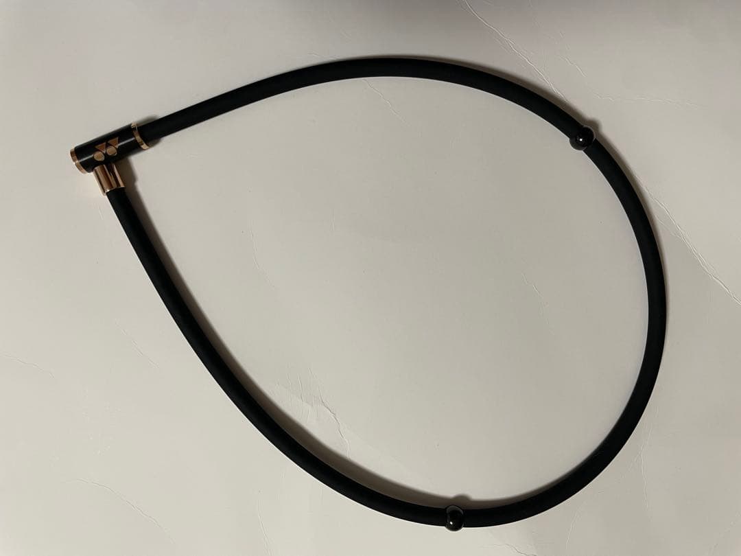 【新品】ヨネックス　ネックレス