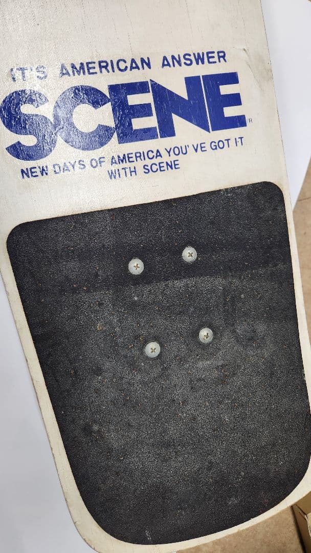 スケートボード　SCENE　おそらく展示品　中古