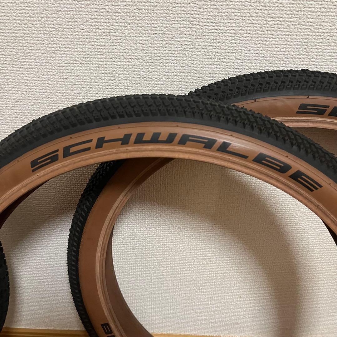 ミニベロ SCHWALBE BILLY BONKERS ＋ CST Tracer