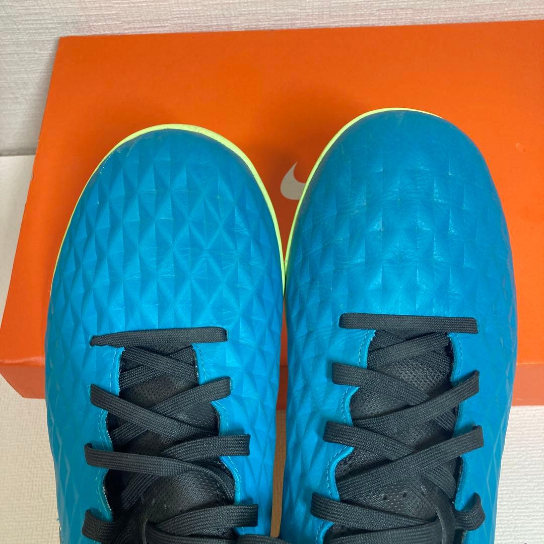 27 NIKE ナイキ TIEMPO ティエンポ　レジェンド8アカデミーTF
