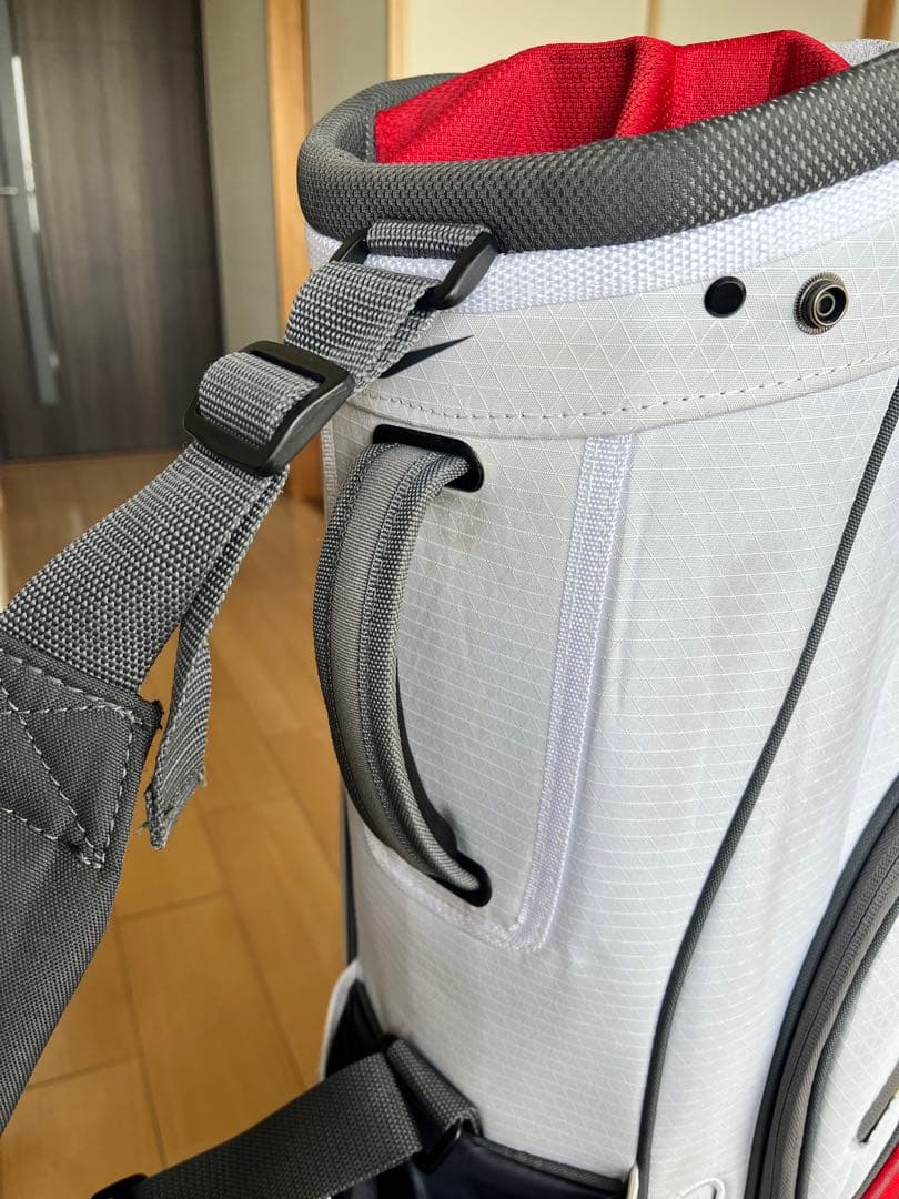 完売品　良品希少NIKE ナイキ　軽量2.7kg　カート型キャディバッグ　9型