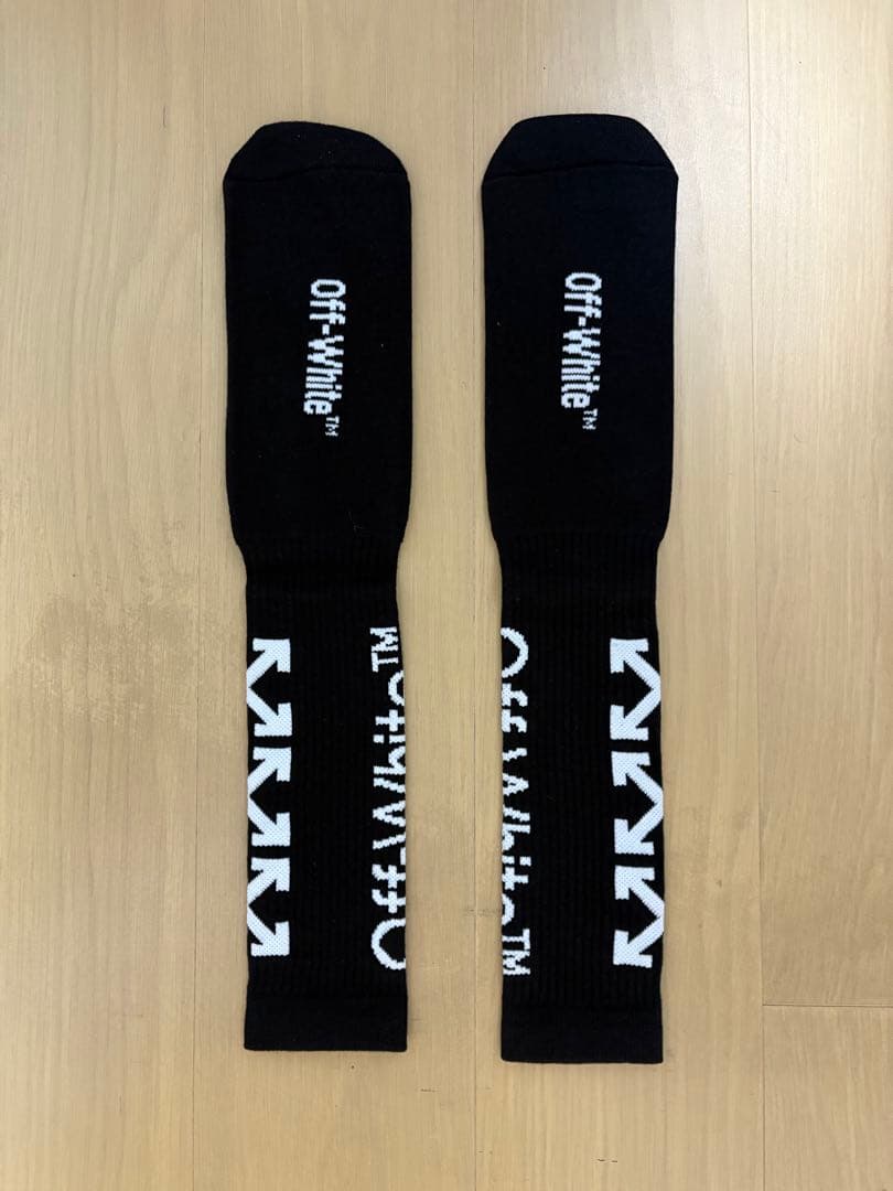 Off-White Arrow Mid Length Socks ブラック