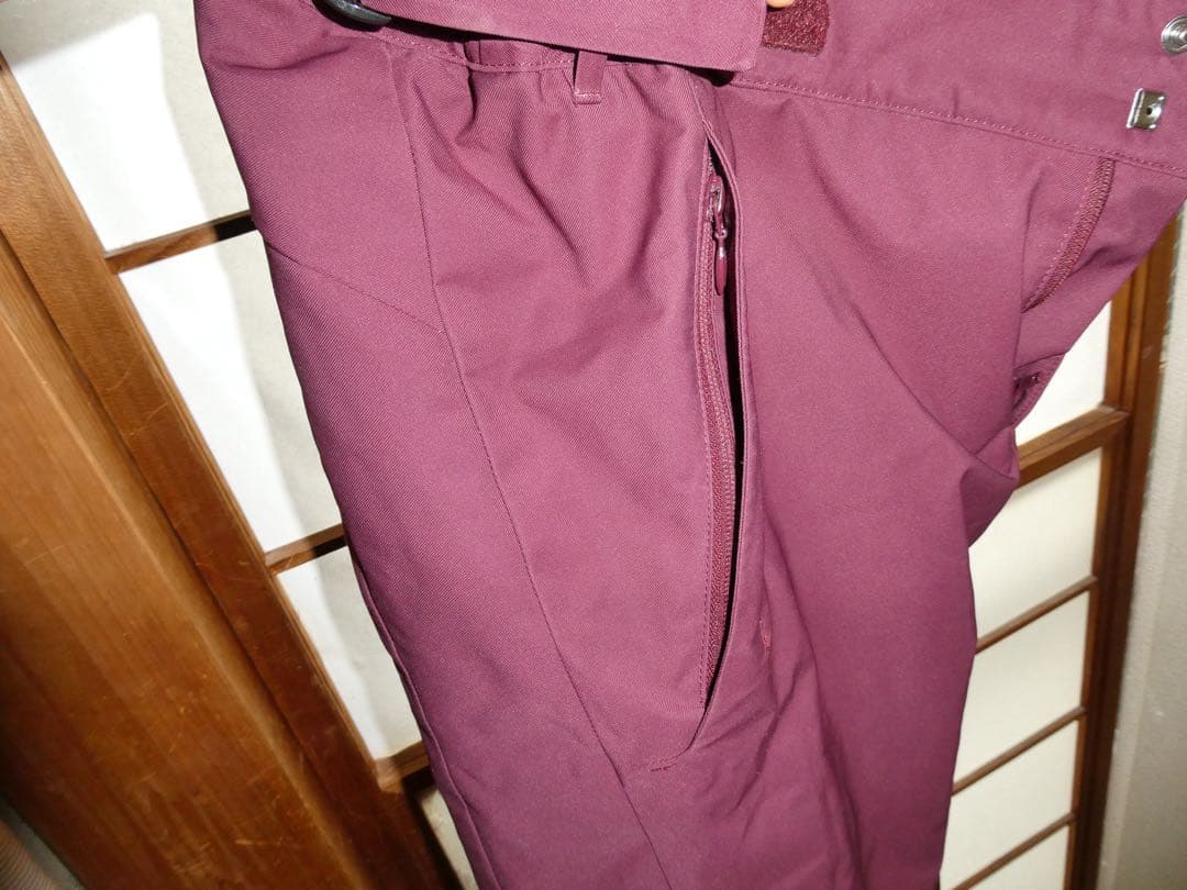DESCENTE バーガンディ スノーボードウェア サスペンダー付き