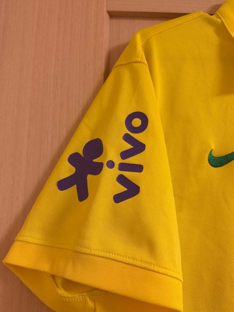 ブラジル代表 Nike イエローポロシャツ 激レア