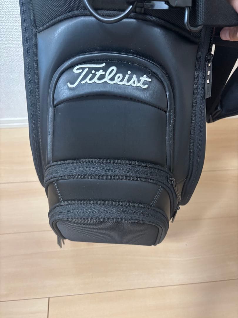 美品　現行品　Titleist キャディバッグ