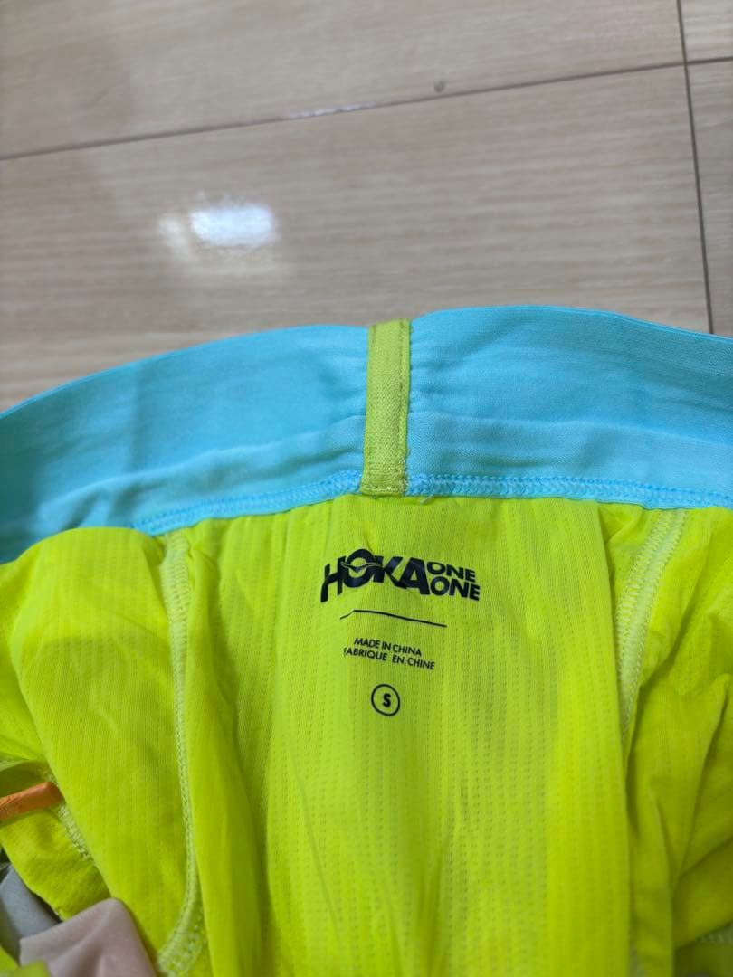 HOKA ONE ONE ランニングショーツ 3点セット