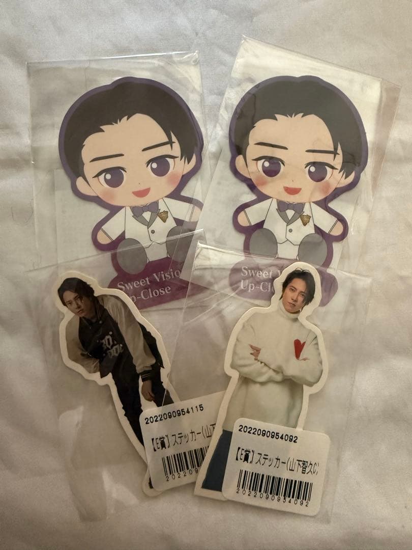 山下智久 Club9 Tシャツ、アクスタ、シール