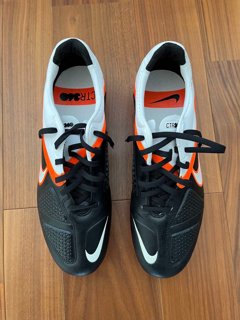 Nike CTR360 サッカースパイク 26.5cm