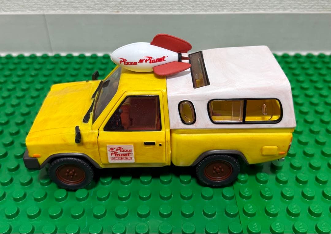 トイストーリー ピザプラネット 車 ムービングトラックセット