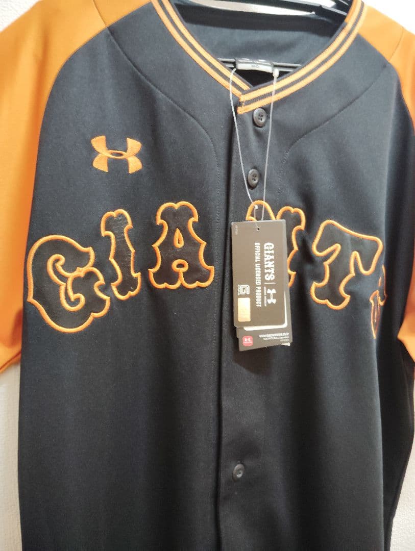 新品未使用 小林誠司UNDER ARMOUR GIANTS ユニフォーム