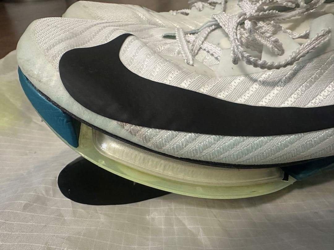【値下げ中】NIKE マックスフライ2 26.5cm