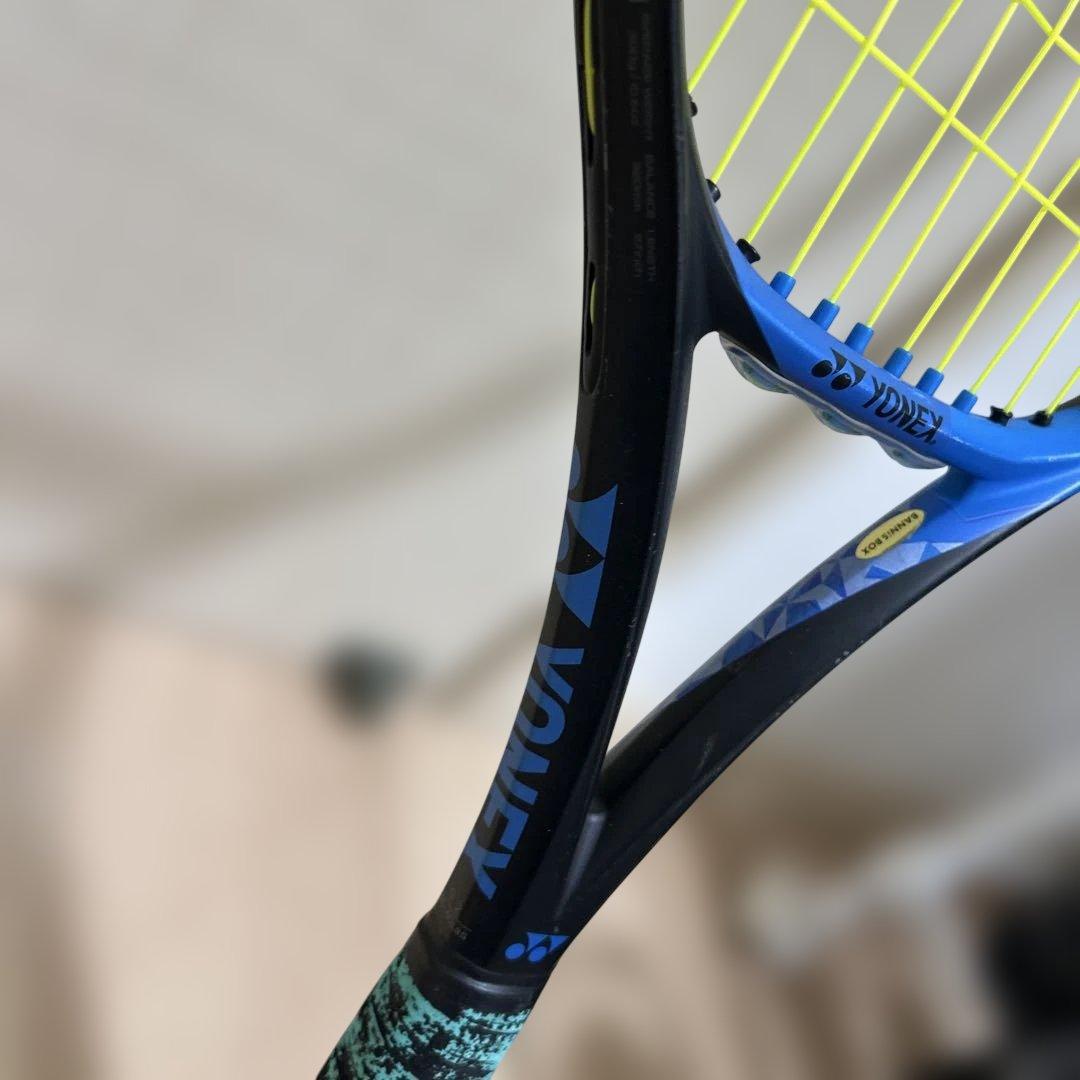 YONEX EZONE100 G2 2本