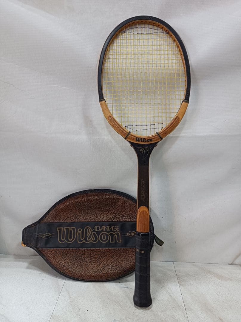 [八6998]Wilson 木製ラケット　ADVANTAGE LM5 レトロ
