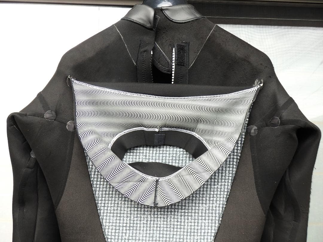 XXL！◆VOLCOM ウェットスーツ&オニールXLBサイズ◆