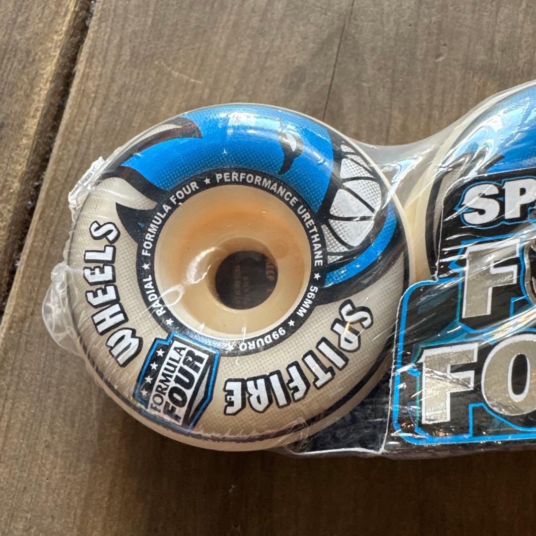 SPITFIRE フォーマル4ラディアル56mm 99a 定価¥9,130