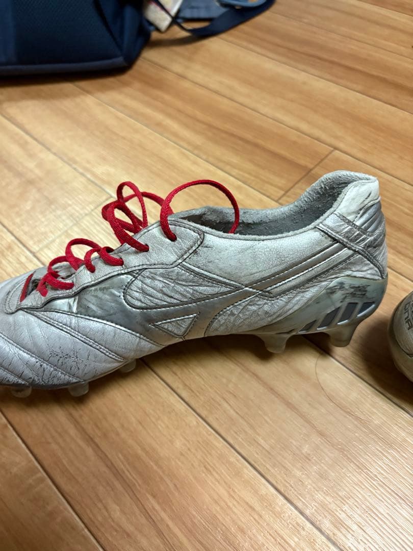 Mizuno DNA 国内1000足限定