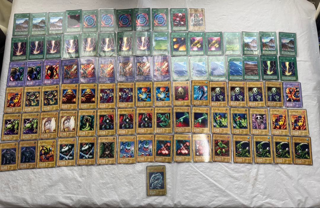 遊戯王　初期　スターターBOX 92枚2回くらいコンプリート　仕分済み