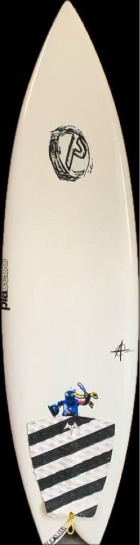 プレセボ 5'8クアッド フィッシュ メイヘムフィン付き 小波
