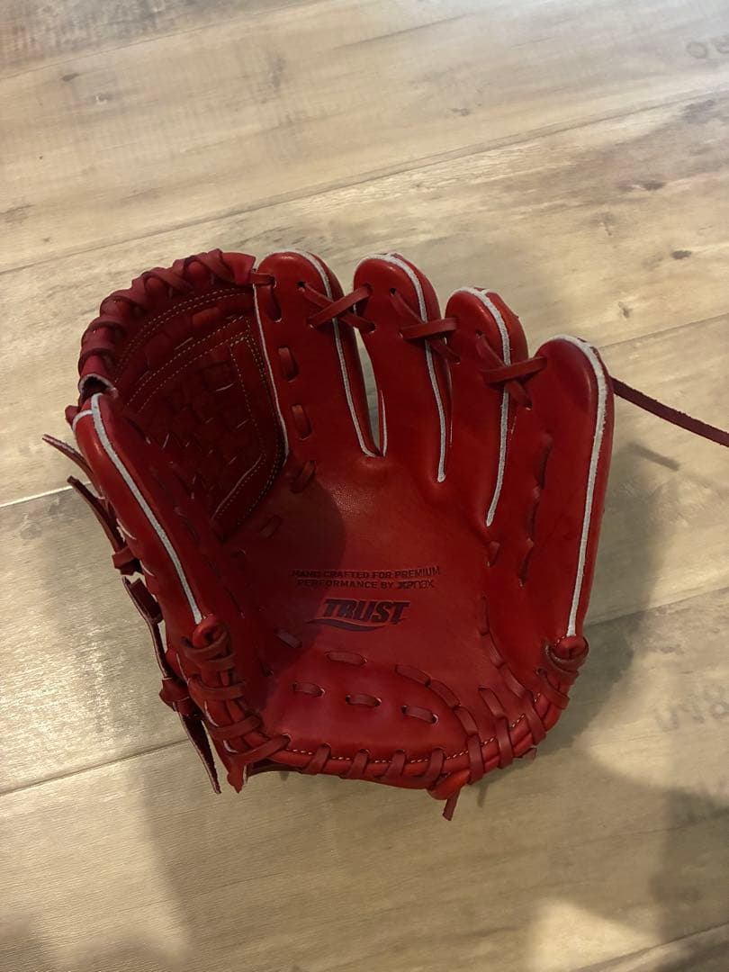 【新品未使用】ザナックス　オールラウンド　野球グラブ　レッド
