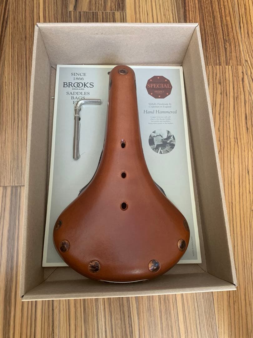 BROOKS（ブルックス）B17スペシャルHONEYハニーTITANチタンレール