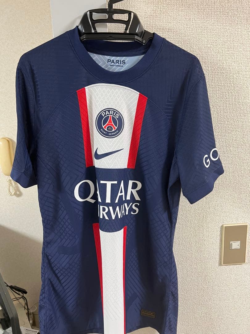 PSG ユニフォーム　エムバペ　新品
