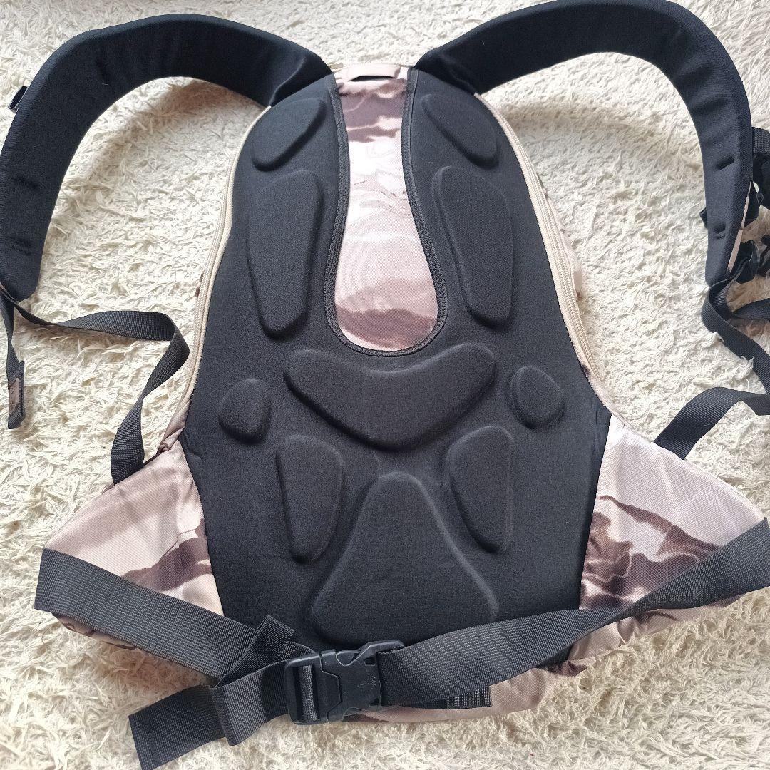Burton ak　20 迷彩バックパック バックカントリー