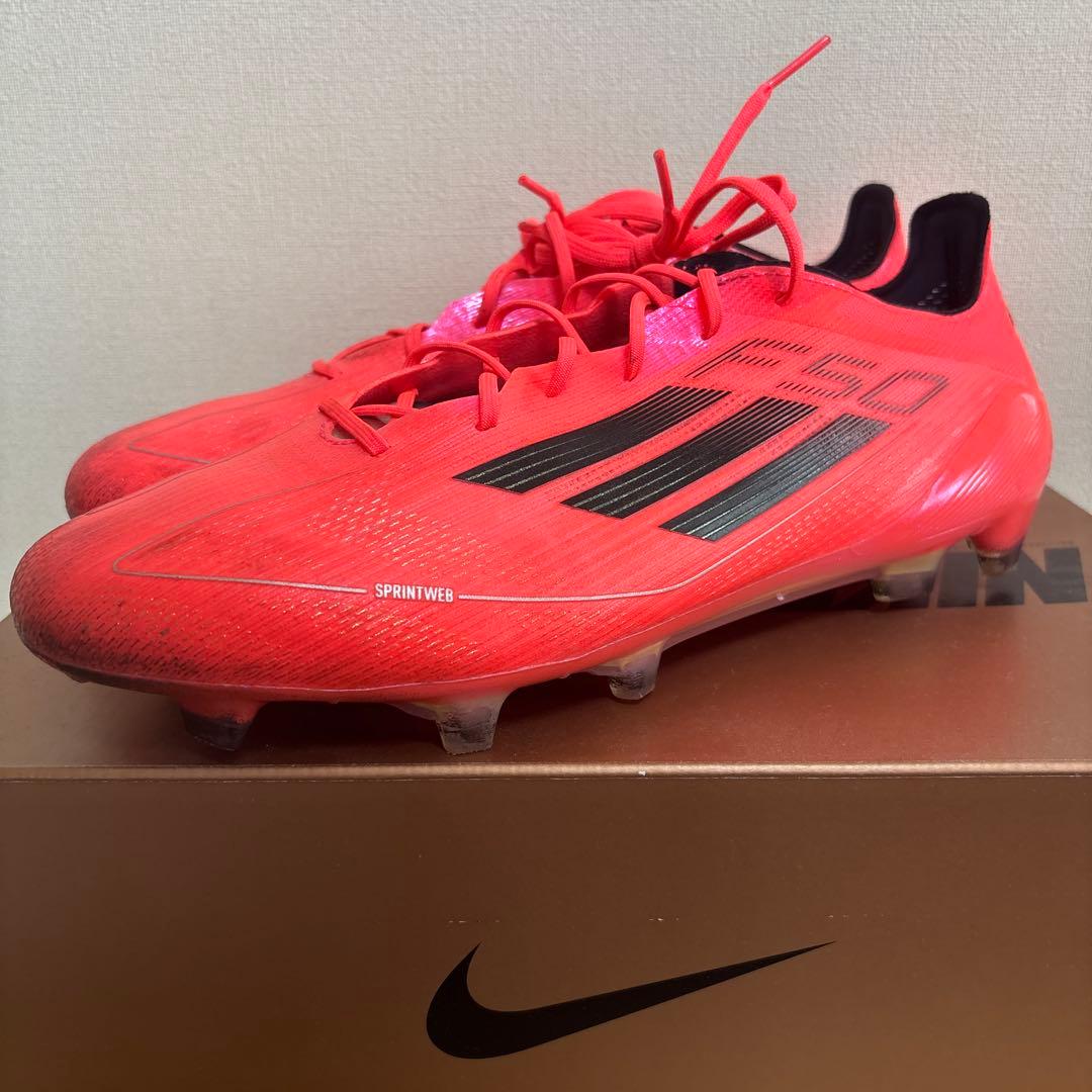 サッカー スパイク アディダス F50
