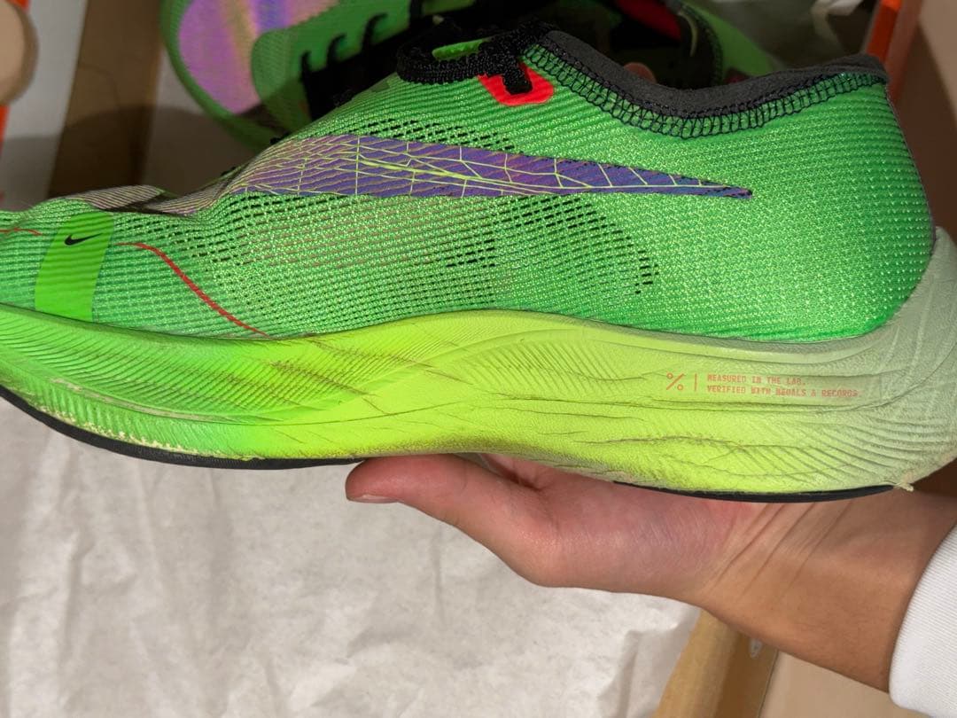 NIKE ヴェイパーフライ2 25.5cm