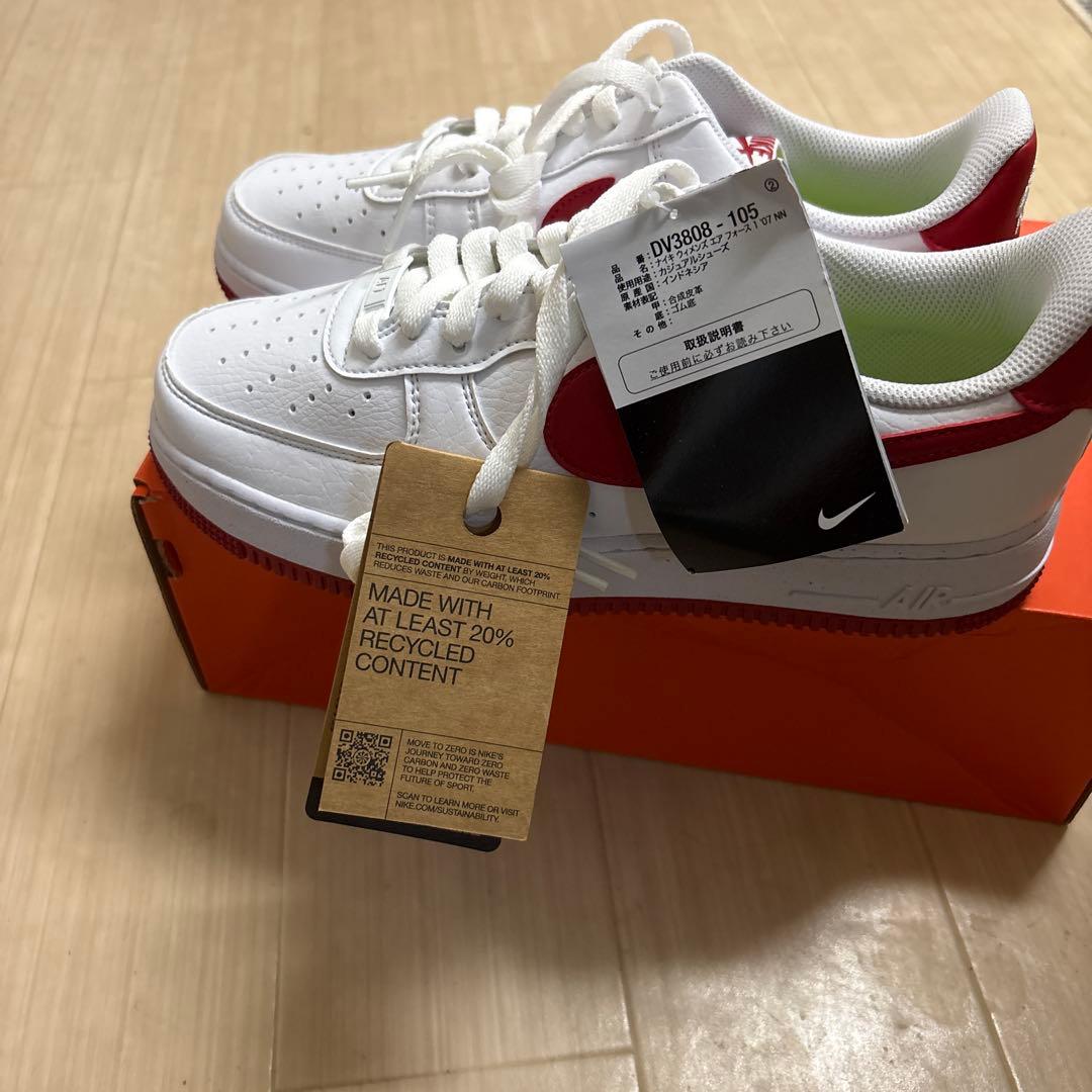 Nike Air Force 1 ホワイト/レッド