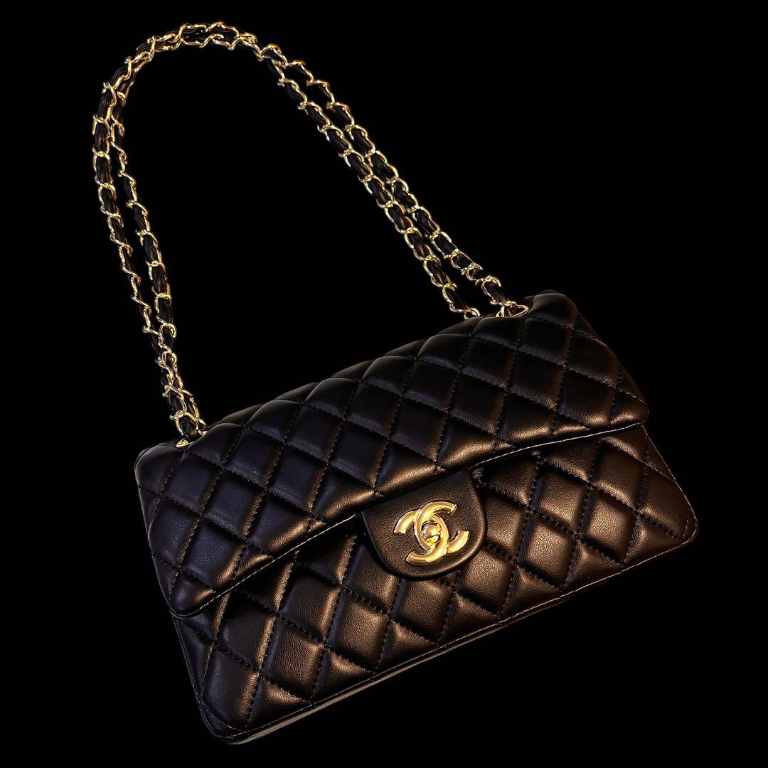 CHANEL ブラックレザー ショルダーバッグゴールド