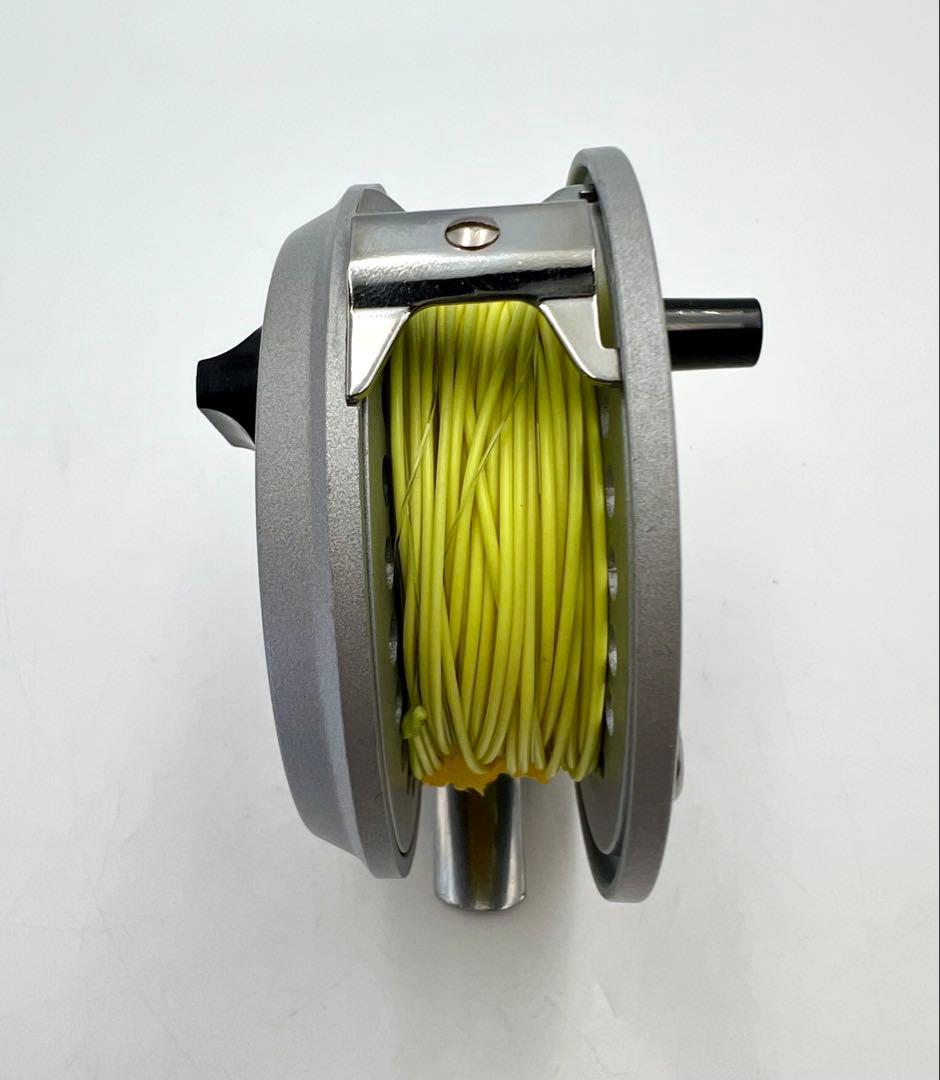 Orvis BATTENKILL Silver Series 7/8フライリール