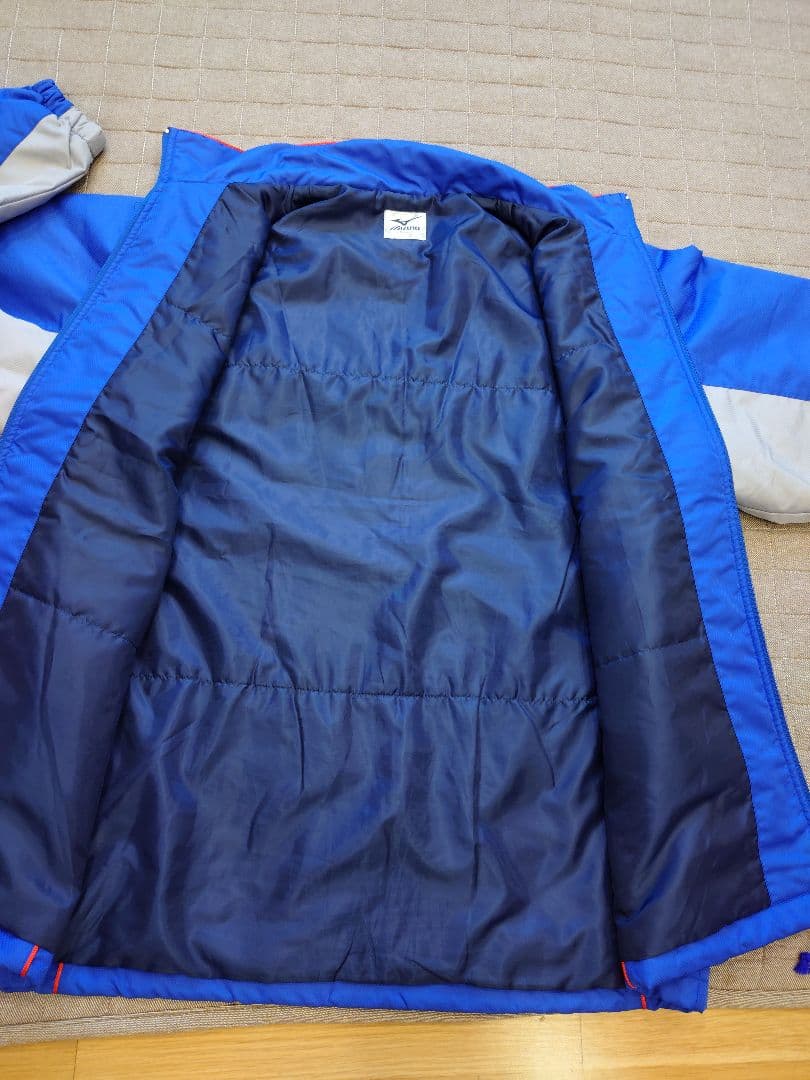 MIZUNO （ミズノ）厚手ウインドブレーカー 上下セット （ＸＬサイズ）