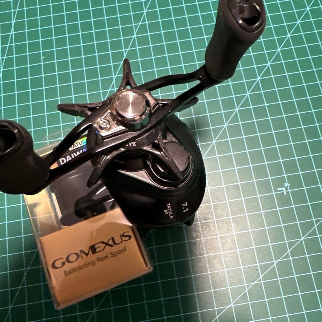 ダイワ　タトゥーラTW80左GOMEXUS スプール付き