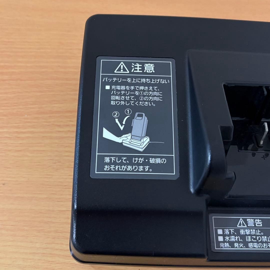 Panasonic NKJ069Z1 パナソニック バッテリー充電器
