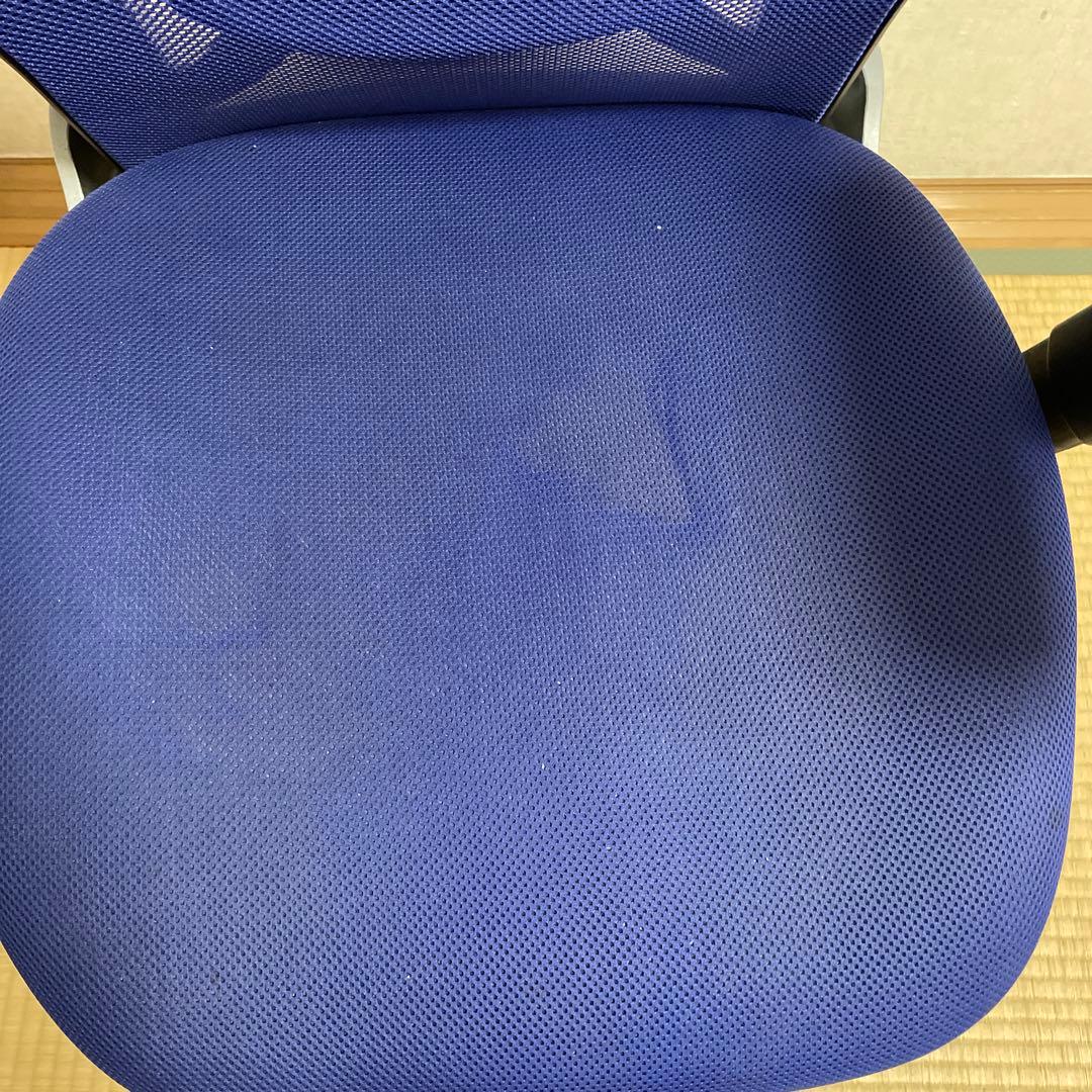 LOWYA オフィスチェア　メッシュチェア／椅子の高さ変えられない