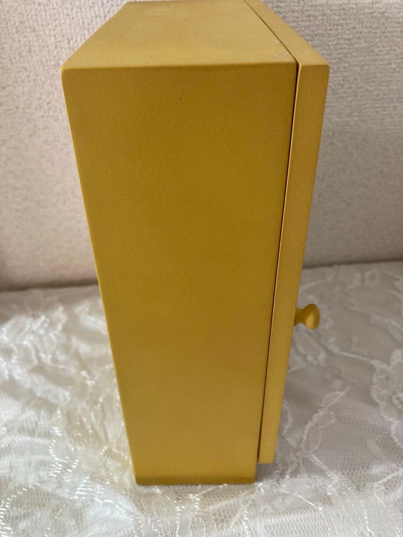 キティ୨୧=・·・=୨୧木製ディスプレイケース