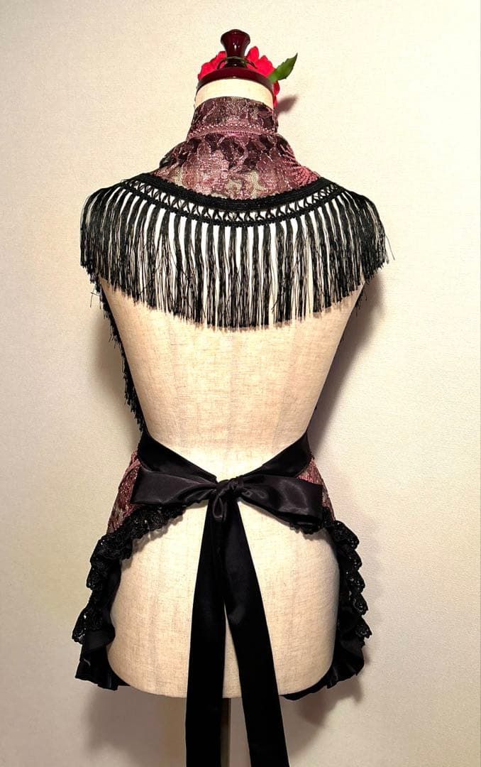 フラメンコ 衣装 エプロン シージョ ピンク×黒 花柄刺繍 スパンコール